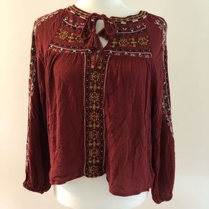 AMERICAN EAGLE PEASENT BLOUSE